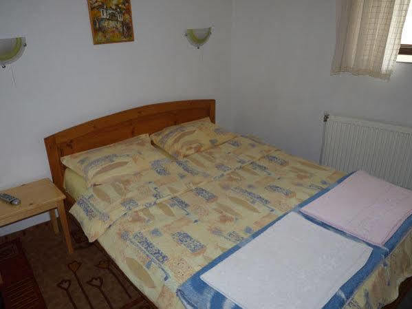 Toni'S Guest House Melnik  Exterior foto